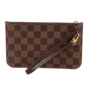 100% Authentic Brand new LV Never full pouch